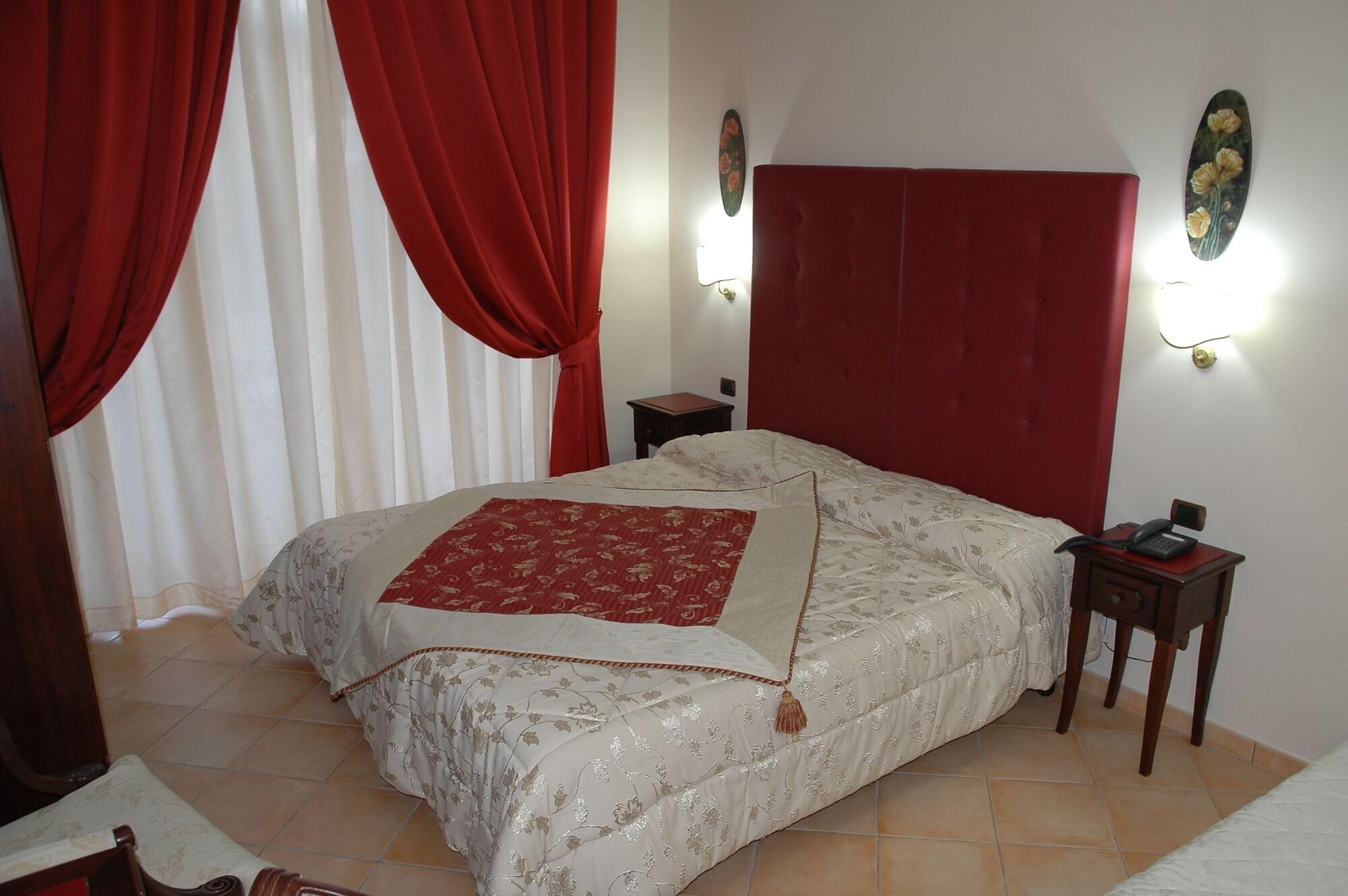 Charme Hotel Villa Principe Fitalia Фануза Екстериор снимка